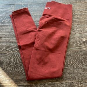 Alphalete legging